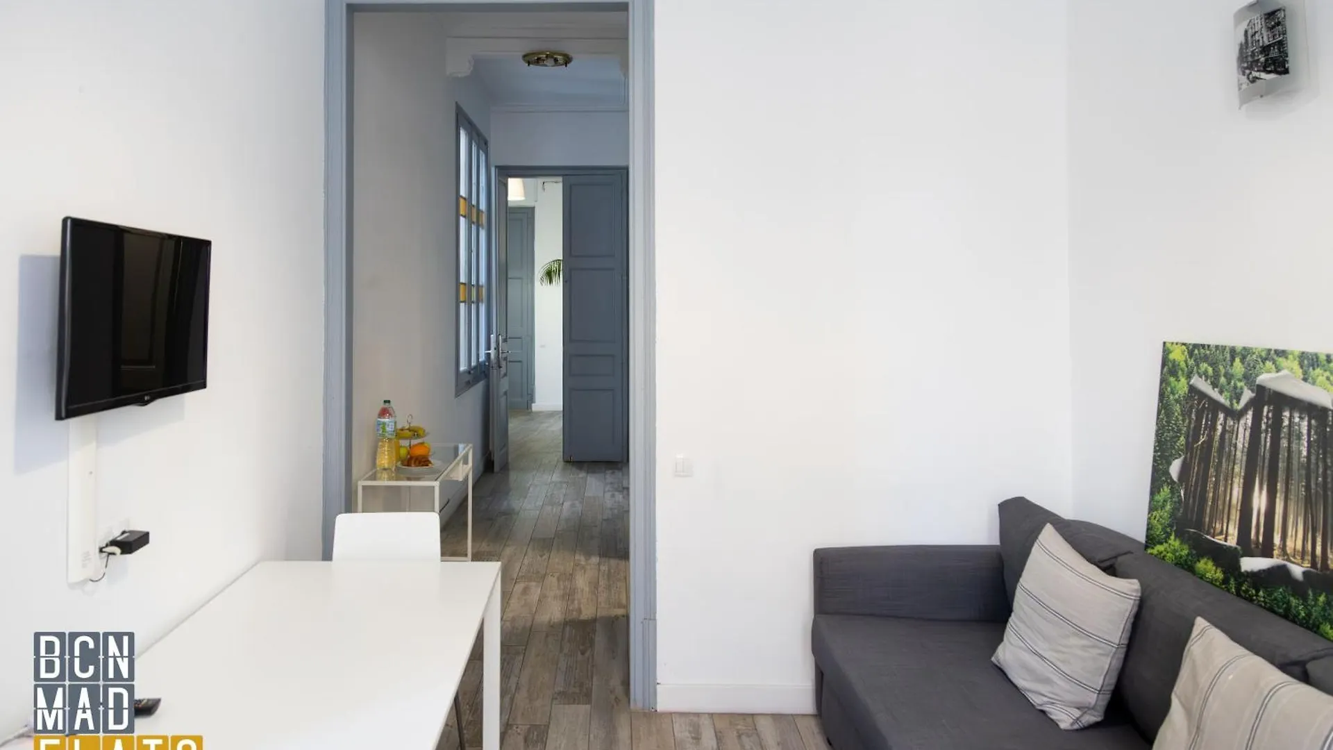 Barcelona - Eixample 1A Apartment