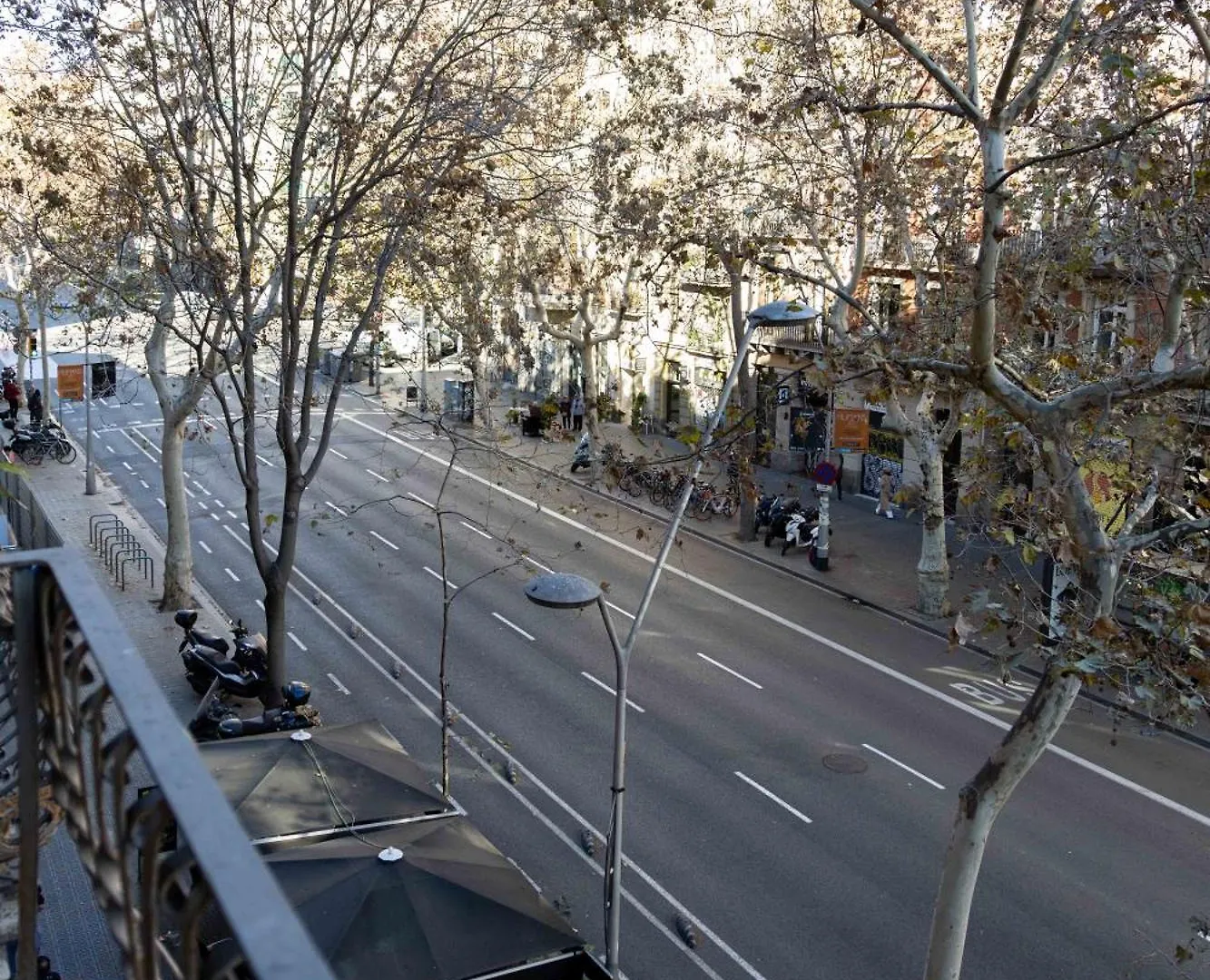 Barcelona - Eixample 1A Apartment 0*,
