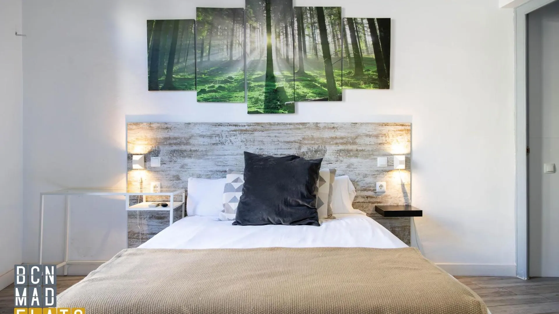 Apartament Barcelona - Eixample 1A 0*,  Hiszpania